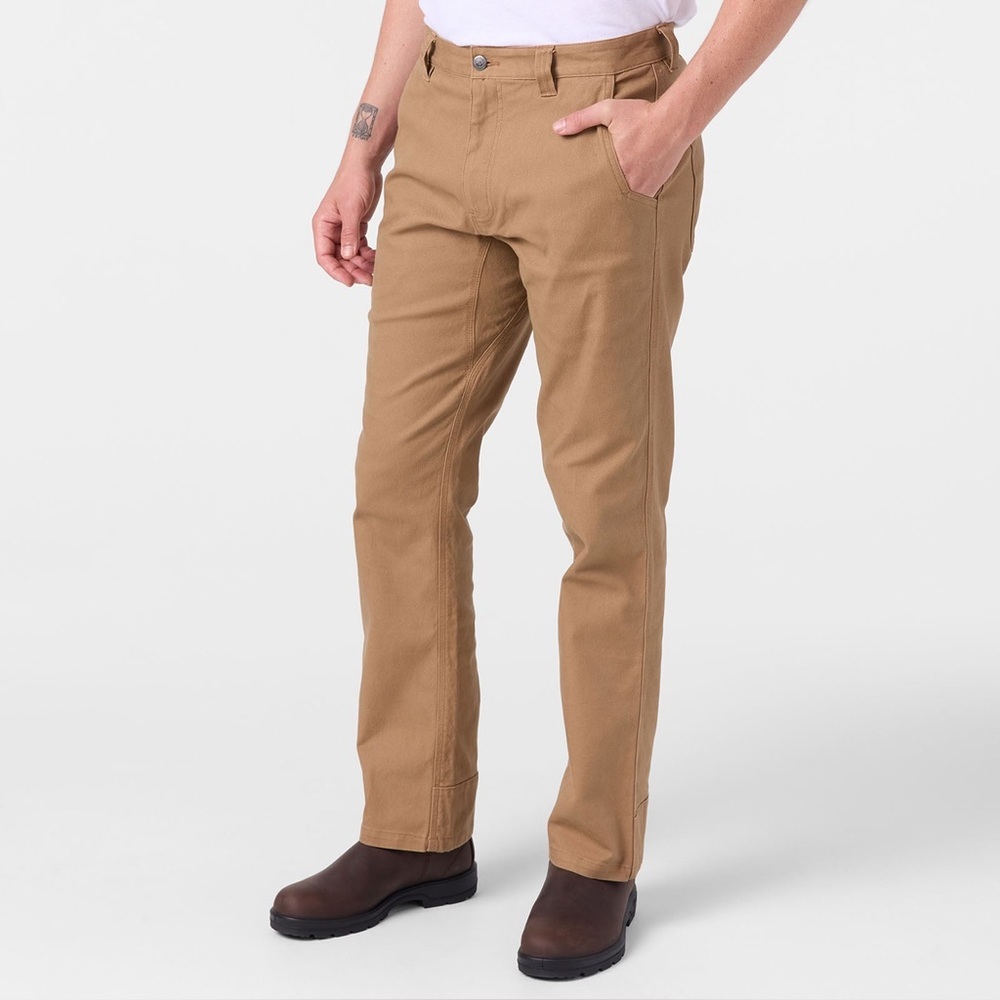 Mountain Khakis slim fit mountain Pants size 33 x 30 perfect condition. Like new